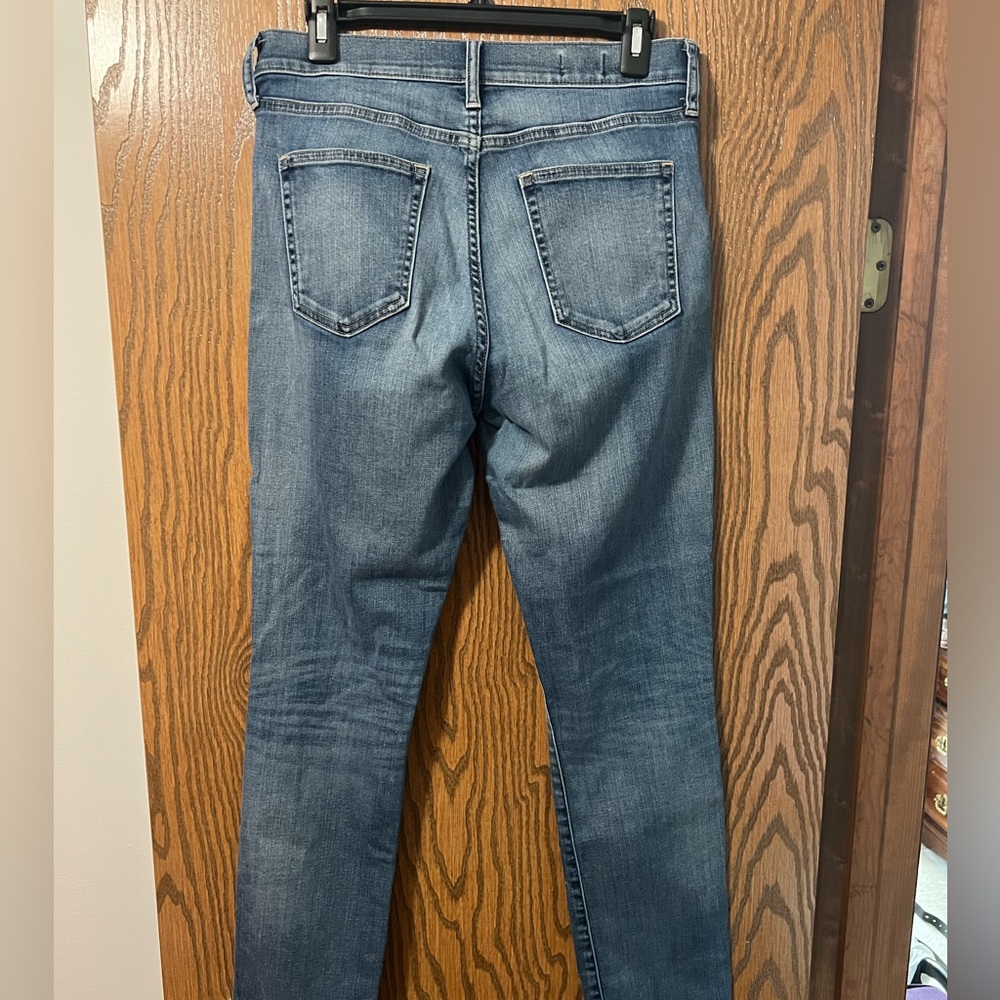 Gap pants size 31 skinny jean
